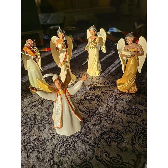 Vintage Hallmark Graceful Angels Ornament Beautiful African American Angel 7pcs - Picture 3 of 14